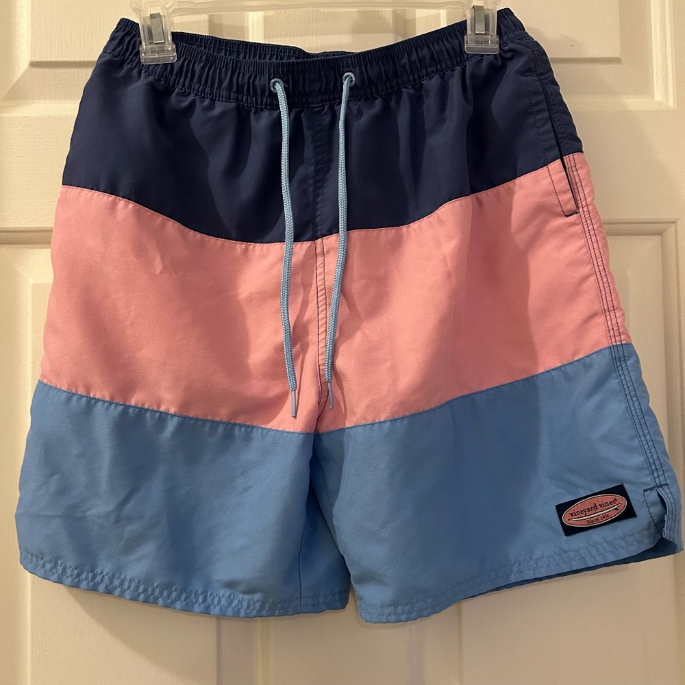 Large tri-color Vineyard vines swimsuit blue/pink